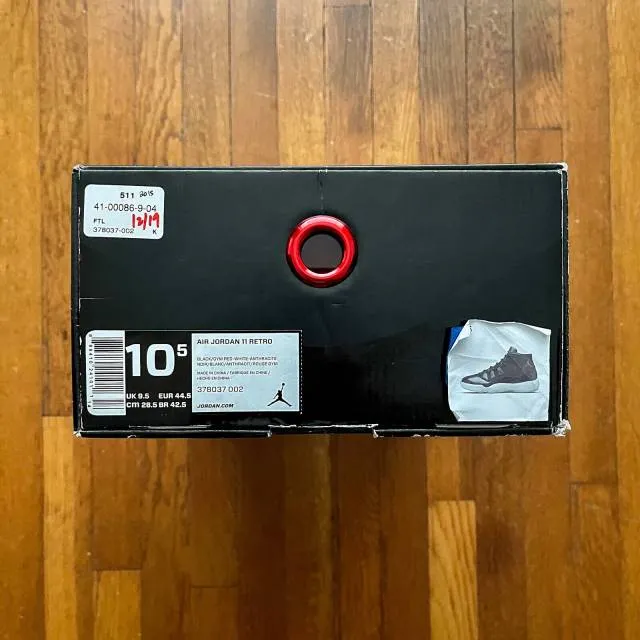 Nike Air Jordan 11 Retro 72-10 Black Red 2015 378037-00...